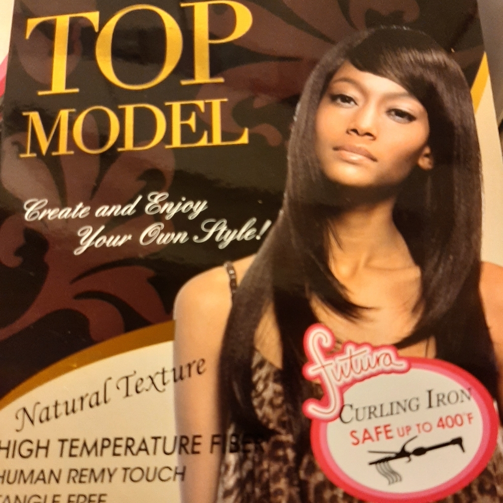TOP MODEL WIG